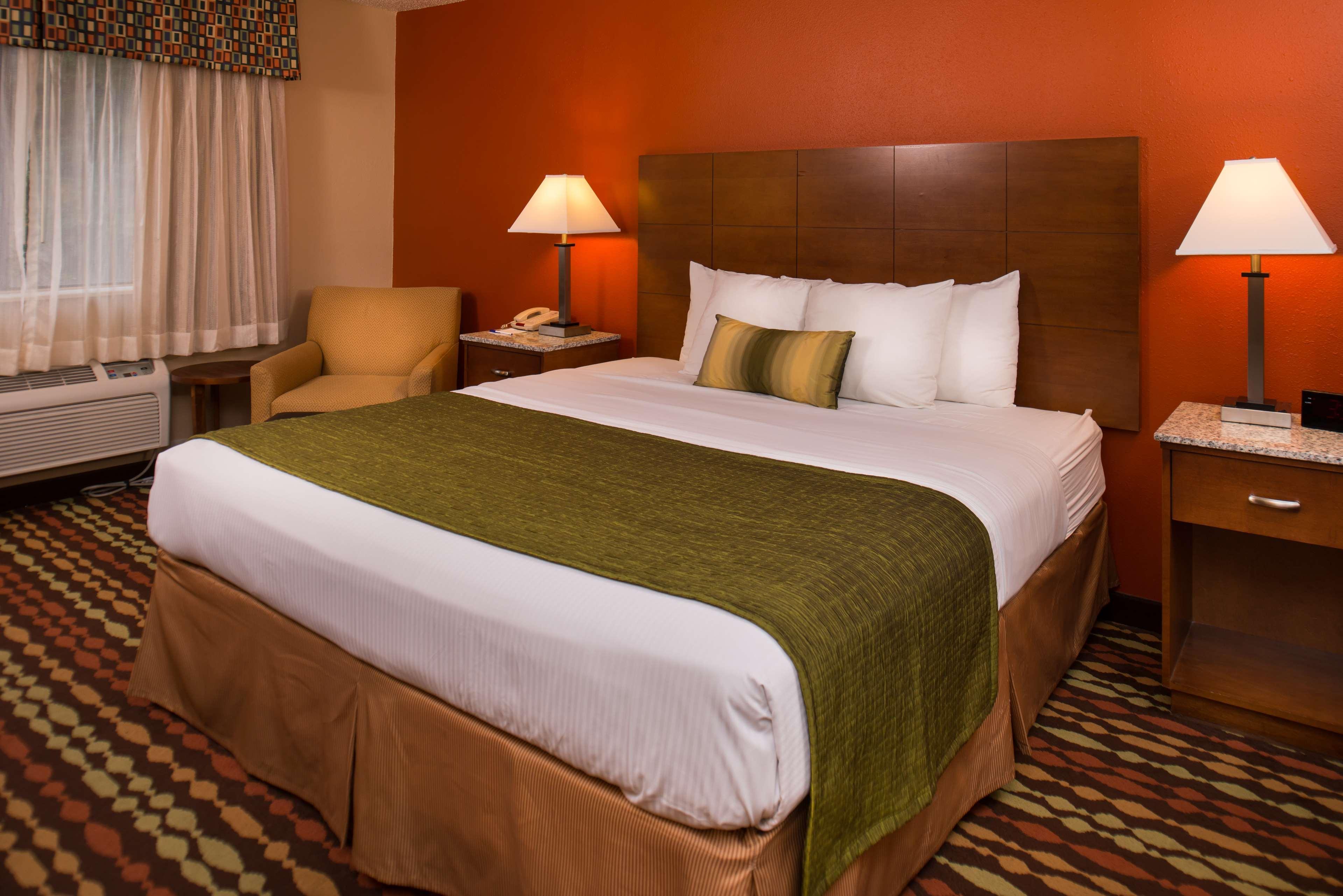 Best Western Ambassador Inn & Suites Wisconsin Dells Eksteriør billede
